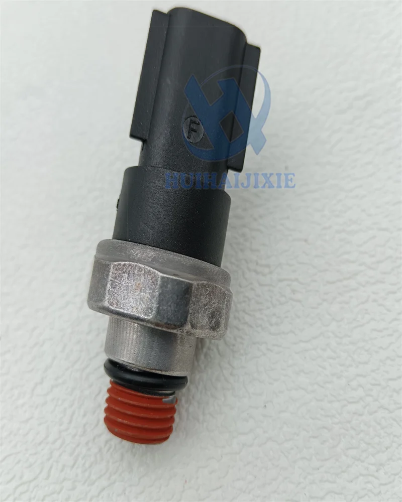 High Quality Excavator Part For Komatsu PC200-8 PC300-8  6744814010 Excavator Electric Pressure Sensor Switch 6744-81-4010