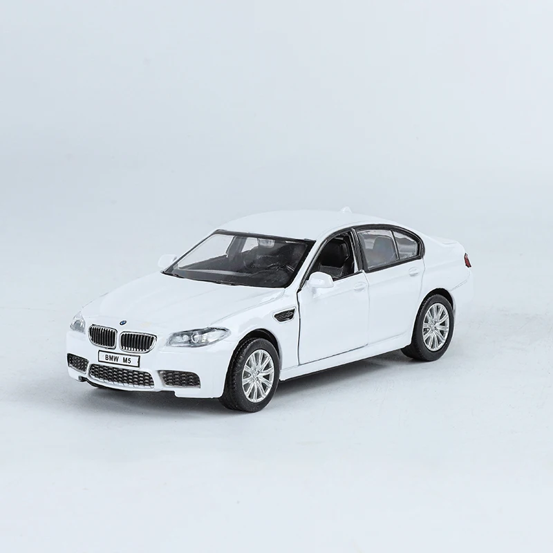 1:36 BMW Alloy Series Models M2 M4 M5 M550i Alloy Cars Toys Boy Sports Diecast Metal Vehicle Gift Premium Fast Furious Hot WHeel