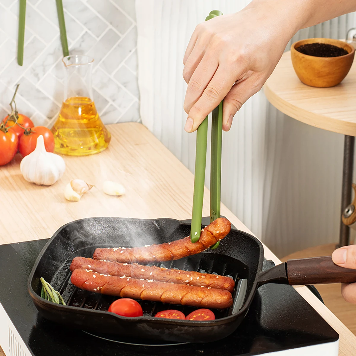 1pc Magnetic Attraction Silicone Food Clip Kitchen Beef Barbecue Recipe Anti Scald Food Clip Party Kitchen Camping Barbecue Clip