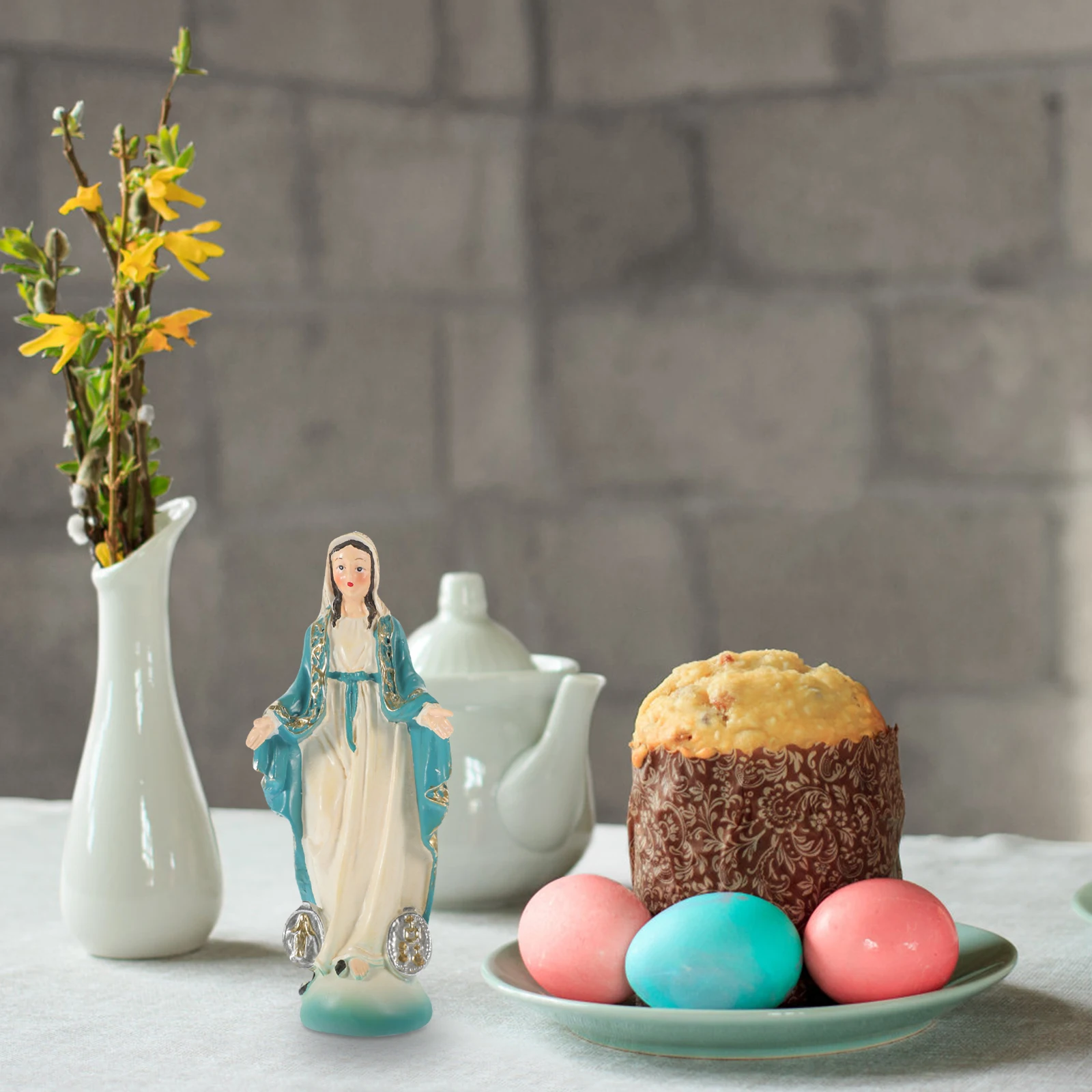 

Delicate Resin Virgin Mary Statue Small Religious Desktop Decoration Miniature Sculpture For Resin Craft Ornament