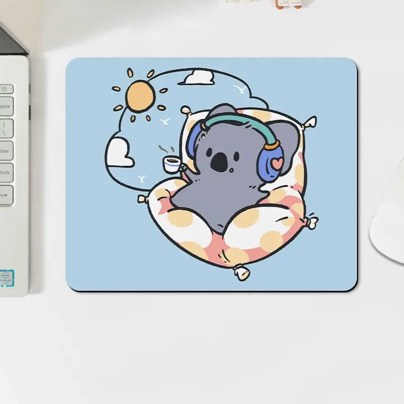 Cute and Fresh Cartoon Mouse Pad Simple Mouse Pad Glass Without Locking Edges Mouse Pad Computer Mouse Mat Laptop Deskmat PC