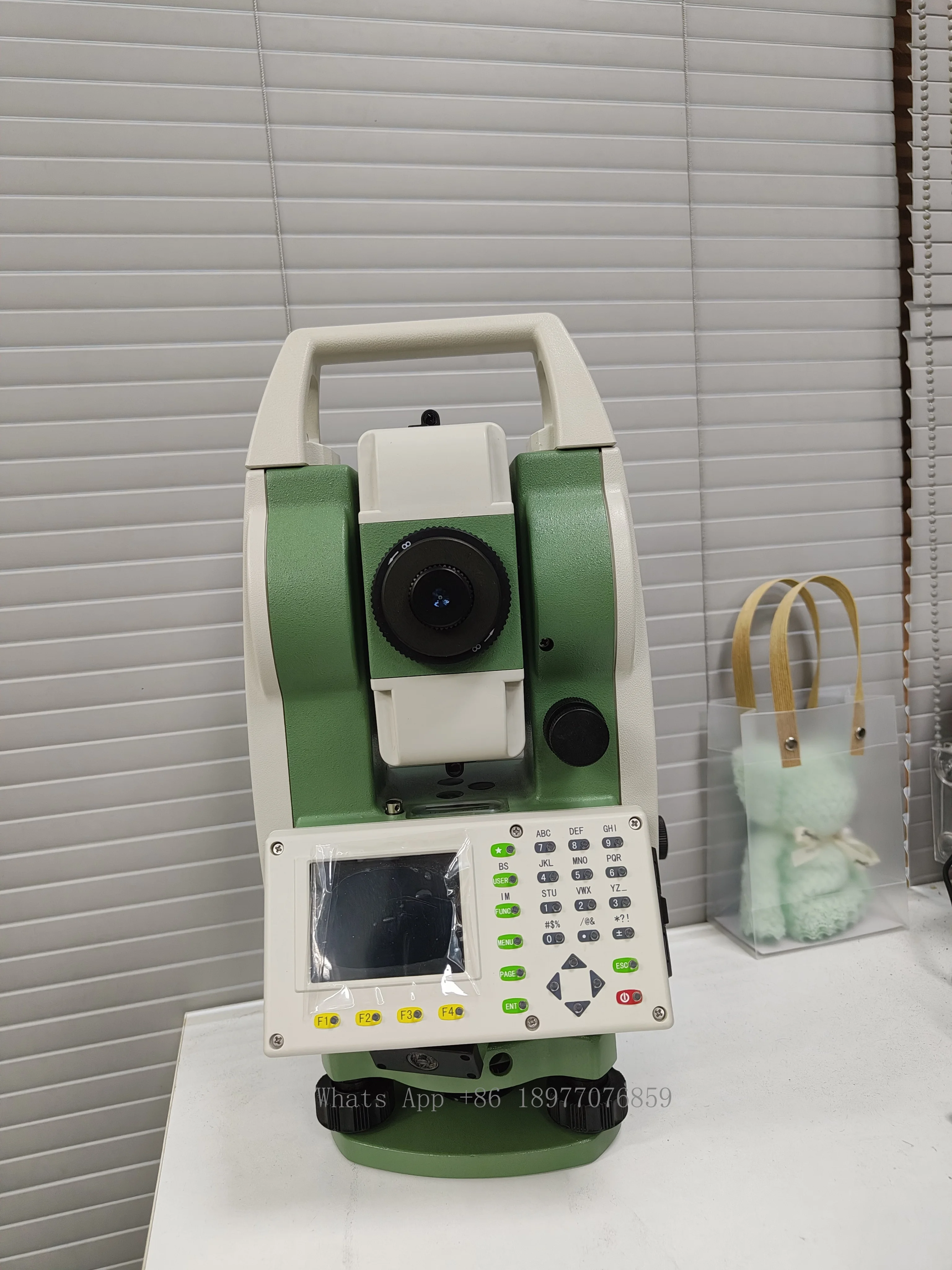 RTS 100 2 New Reflector Precision High Quality Magnification Total Station
