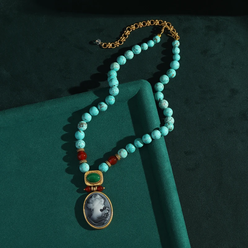 

Vintage Cameo Pendant Necklace Turquoise Jewelry For Woman Oval Portrait Relief Luxury Quality Antique Natural Stone Designer