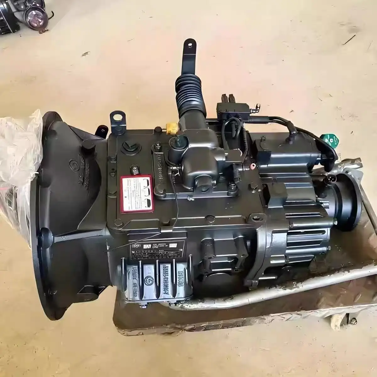 High - Quality Choice Fast Heavy - Duty Truck Jiefang Yangyang Dongfeng 6 8 9 10 12 14 16 - Speed Gearbox Assembly