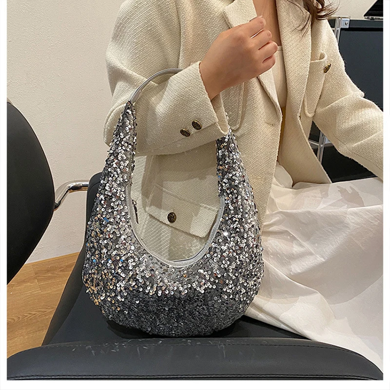 Sparkling Sequin Ladies Dinner Bag 2025 New Women's Zipper Closure Eye-catching Shoulder Bags Fashionable Charm Handbag Trend