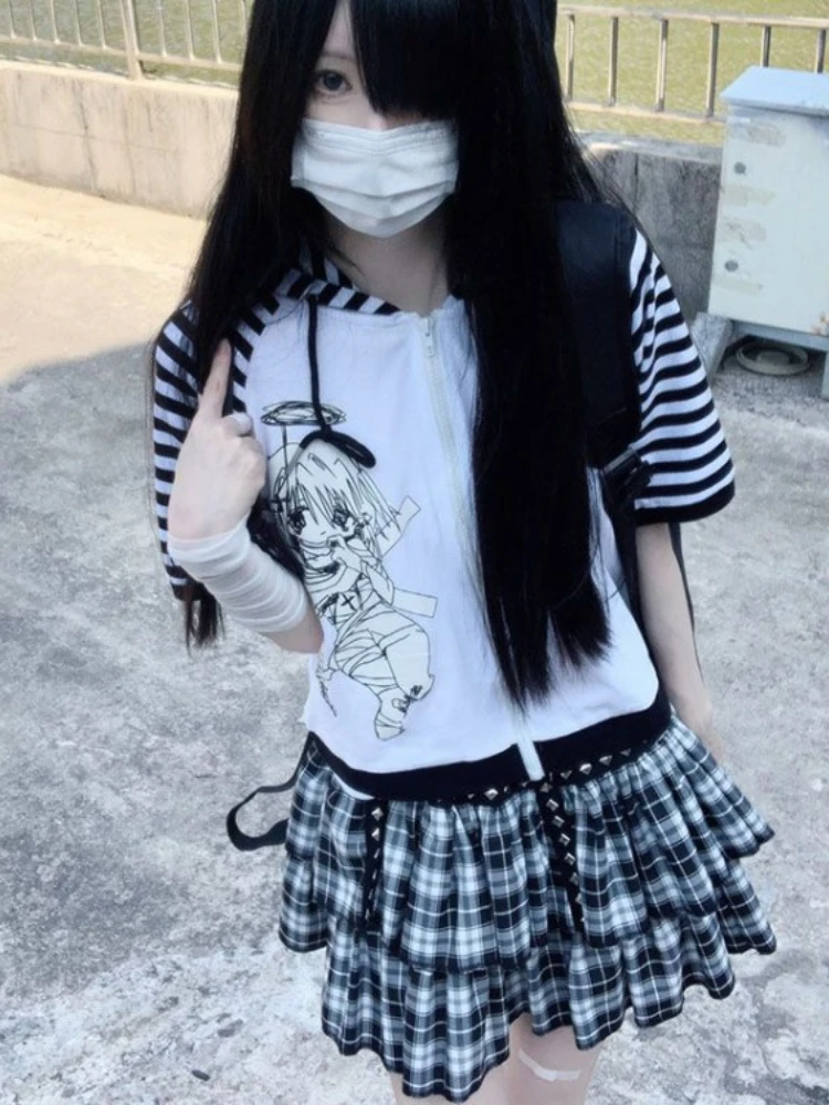 Women\'s Casual Striped T-Shirt Patchwork Zipper Hooded Gothic Tshirts Japanese Cartoon Print Kawaii Harajuku Tee Shirts Y2K Tops