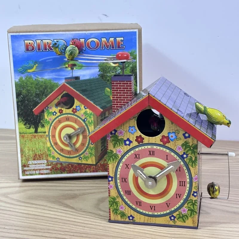 Adult Collection Retro Wind up toy Metal Tin rotating bird alarm clock bird house Clockwork toy model figures gift vintage toys