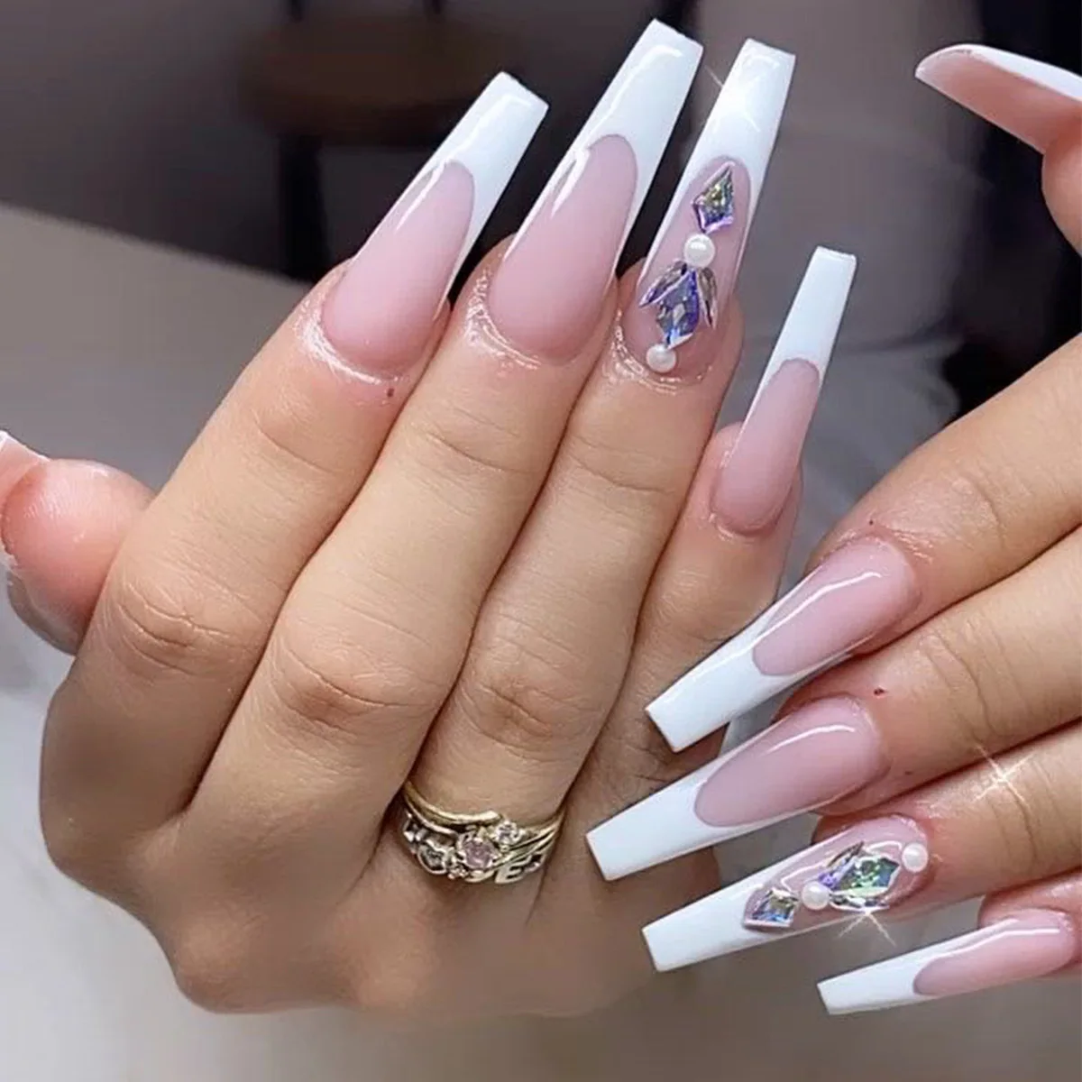 

24Pcs/Box White French Press on Nail Tips Diamond Long T Glitter Wearing Reusable False Nails Set Scrub Handmade Fake Nail Art