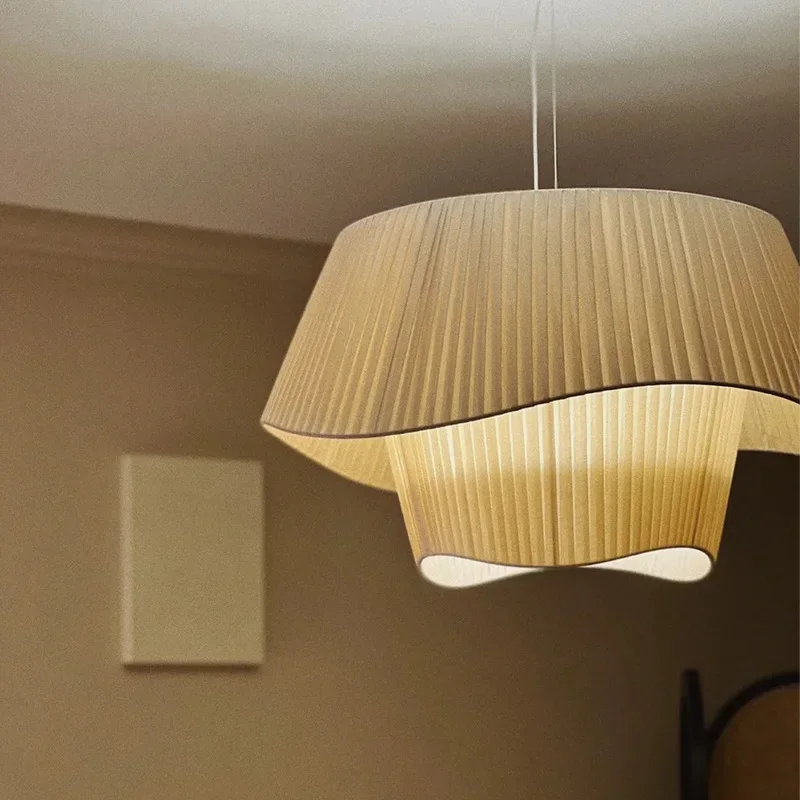 

Cream wind living room chandelier, modern simple retro French medieval warm dining room lamps