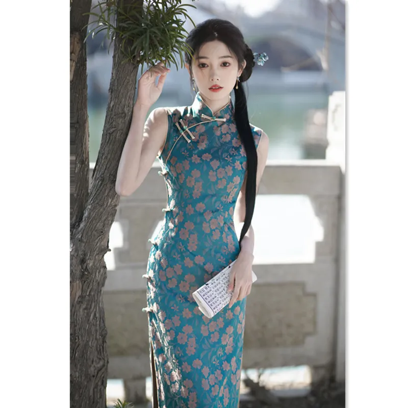 Fashion Women Chinese Cheongsam For Young Girls Long Sleeveless Jacquard Qipao 2024 New Arrival Daily Skirt Street Dress