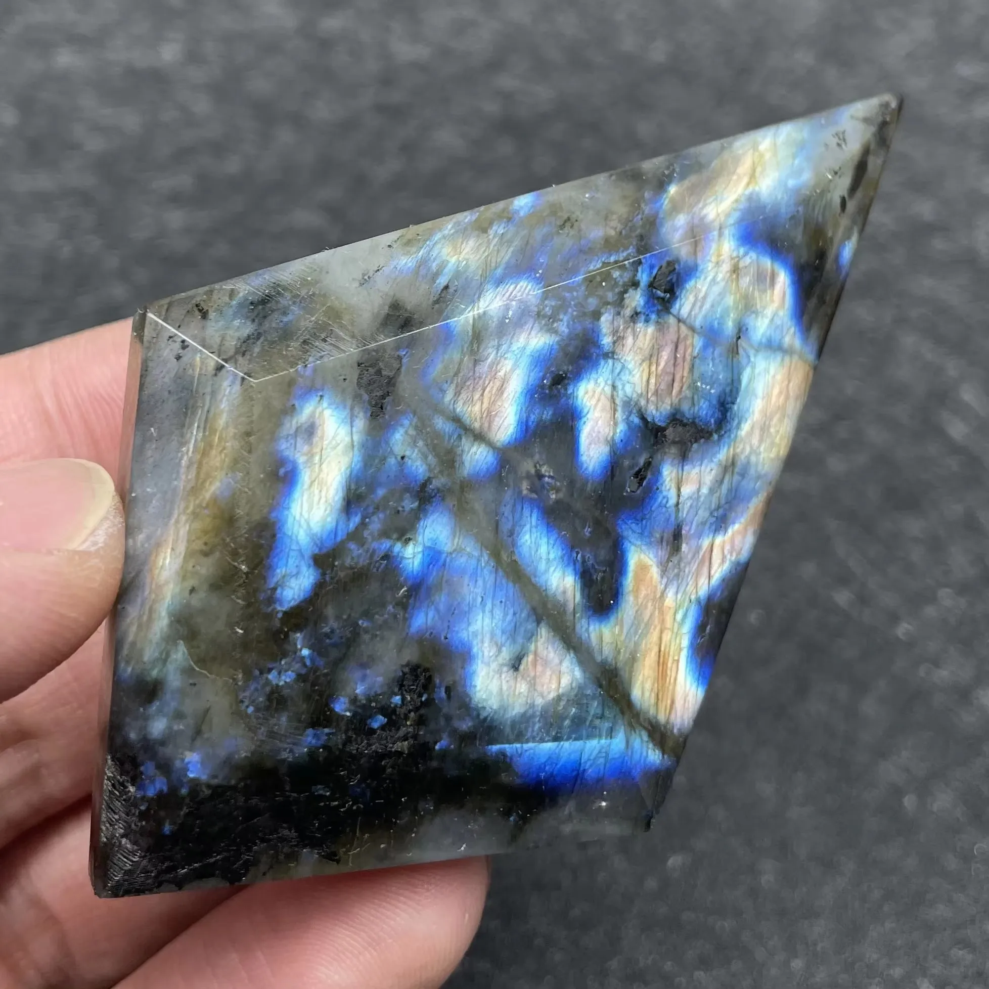 Natural Stone Labradorite Polished Quartz Crystal Rock Home Decoration Healing Gift