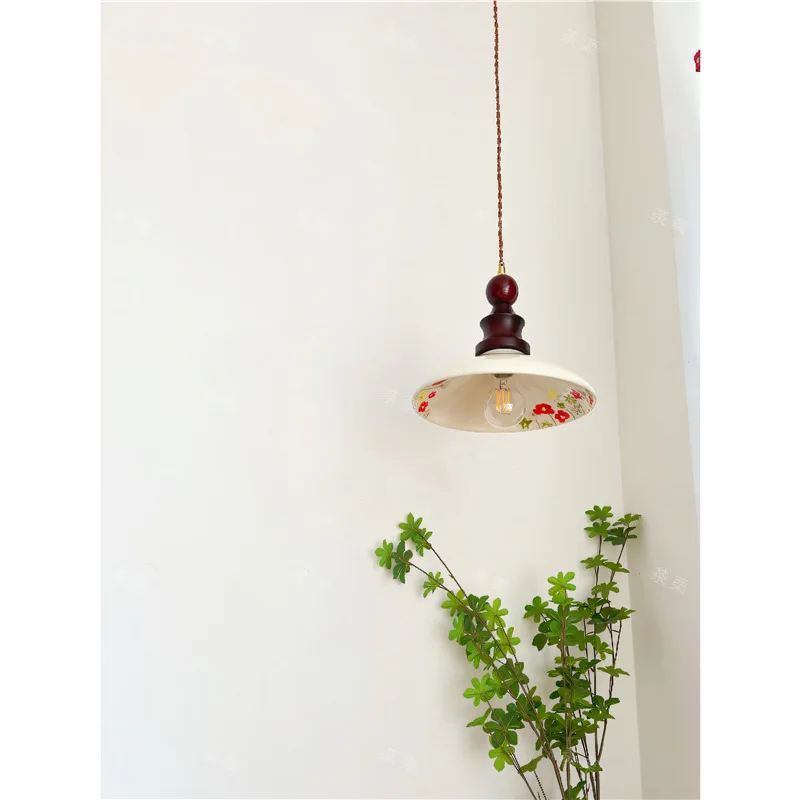 

French retro medieval chandelier bedroom bay window dining room walnut retro