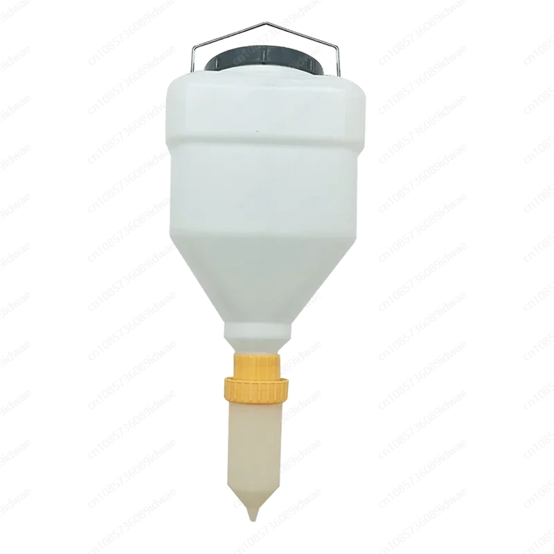 

Hanging squeeze sauce bottle vertical barrel large capacity food grade tomato salad sauce squeeze bottle sauce pump