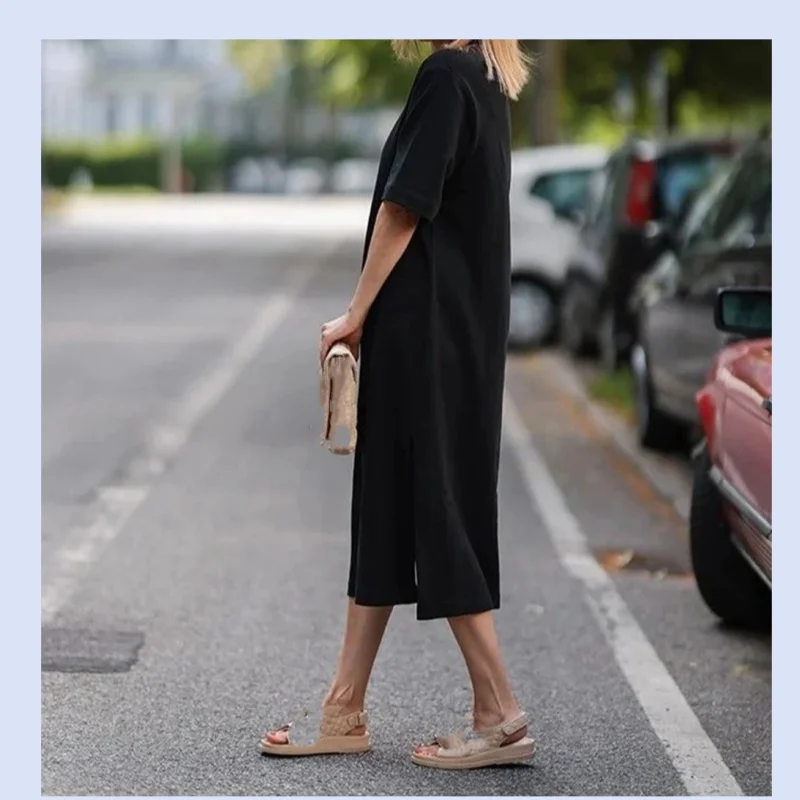 2025年春夏の新しいゆったりとした怠惰なスタイルのラウンドネック半袖Tシャツドレス