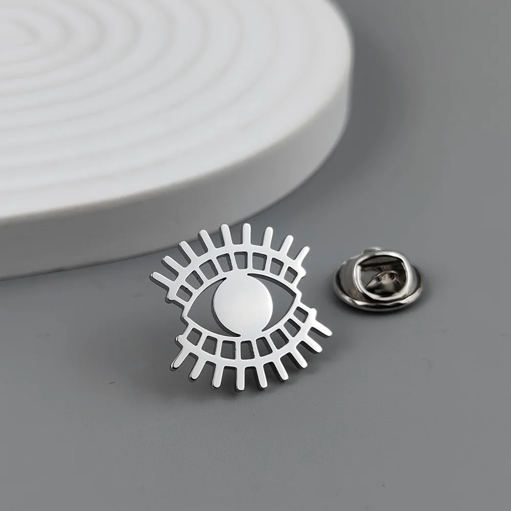Metal brooch. Three-color set for eyes and eyelashes. Stainless steel hypoallergenic jewelry. Beautiful backpack gift.
