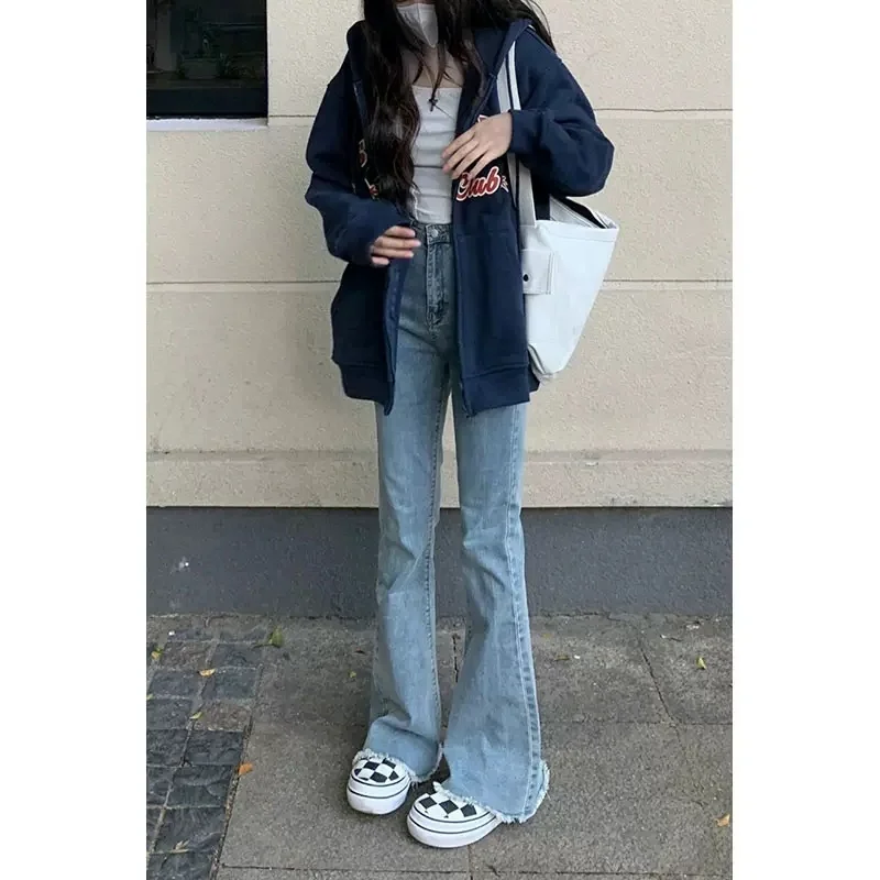 レディースジーンズ ゴシック服 高品質の質感素材の感触 女性デニムファッション 快適な長持ちする耐摩耗性 抗しわ