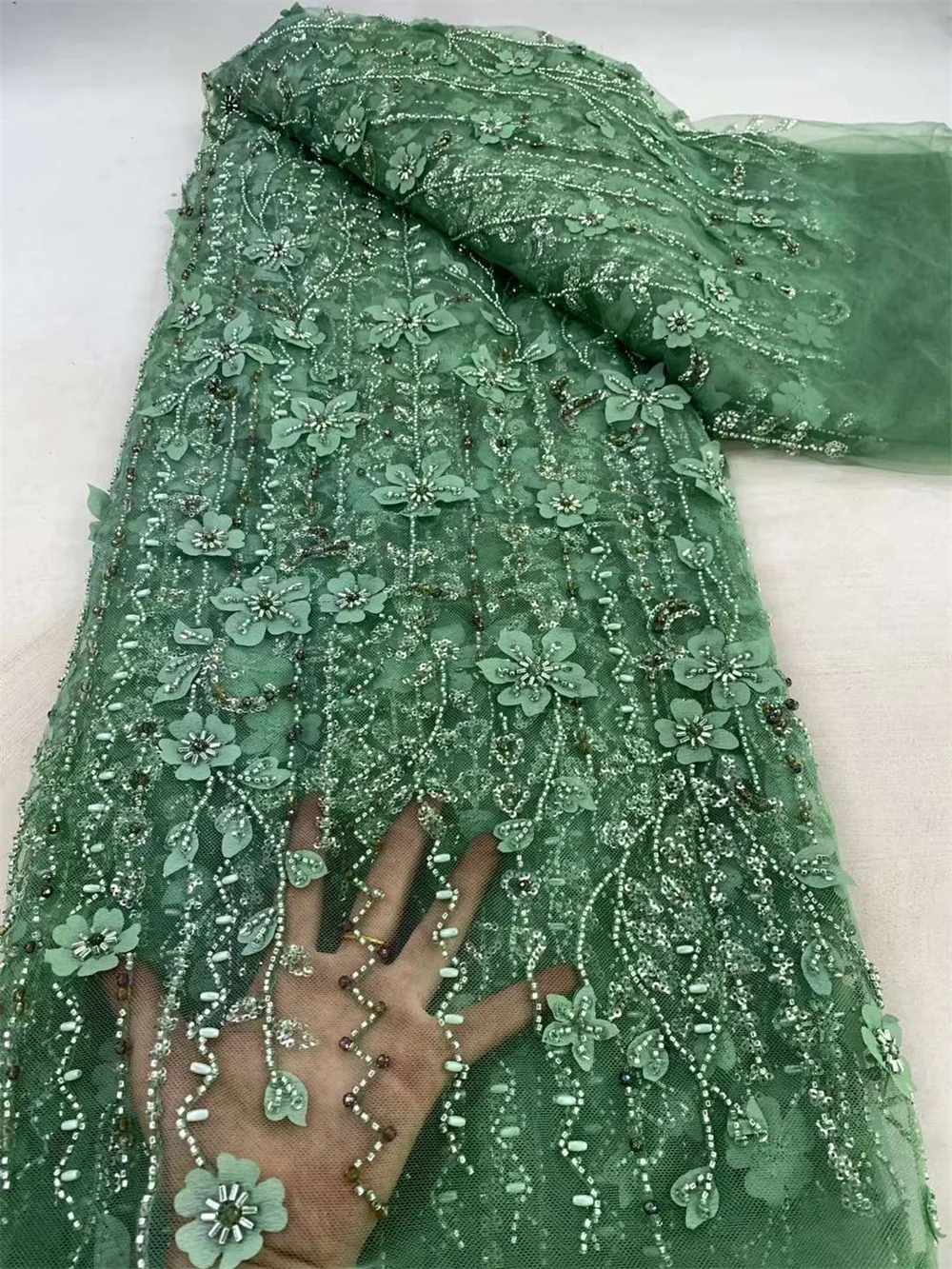 

3D Beaded Laces 2024 For Nigerian Wedding Nigerian Lace Fabrics 5Yards African Lace Fabric With Sequins 3D Lace Fabric GreA354-1