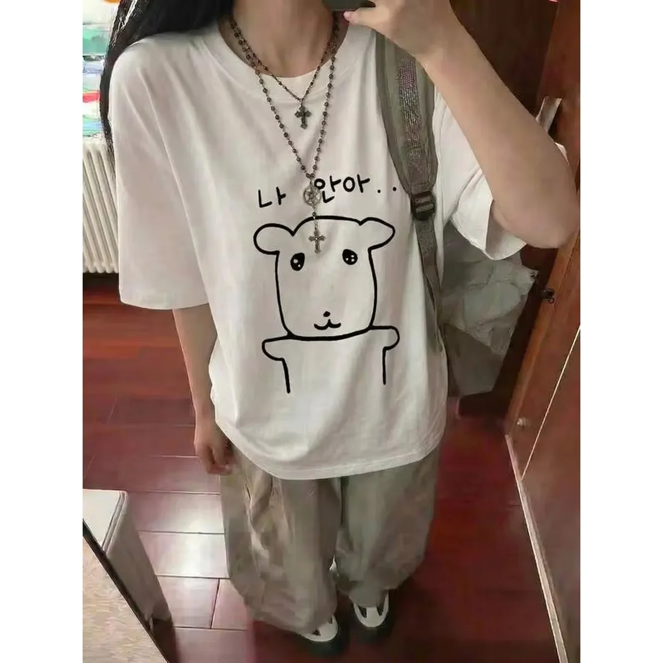 Loose-fitting printed T-shirt with cute bear and slogan patterns, Y2K retro street style casual summer Harajuku style white T-shirt