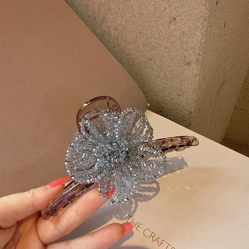 

13cm Bling Handmade Beaded Flower Hair Claw, Large Non-Slip Hair Clip, Elegant Hair Accessories for Women Daily Party