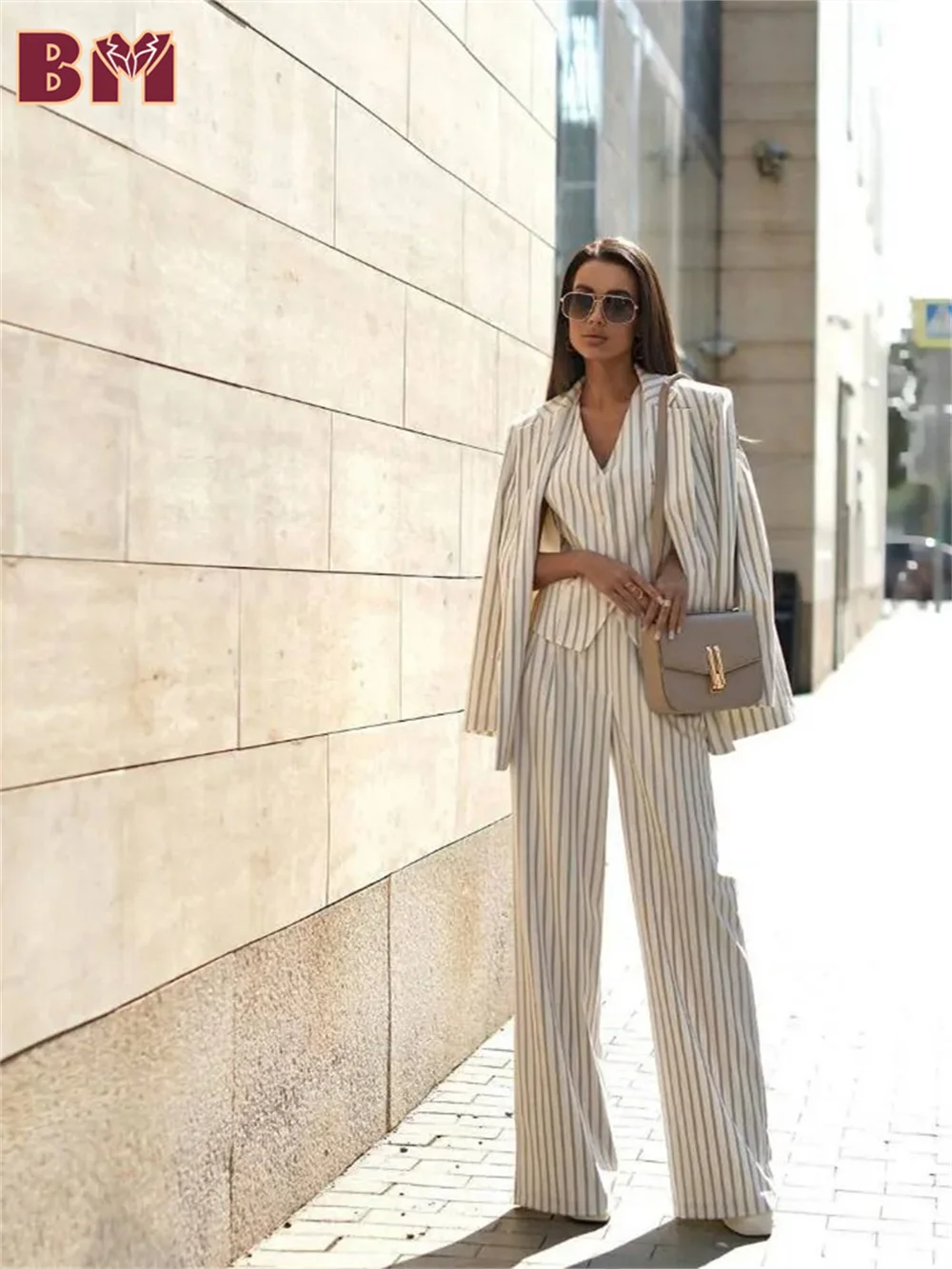 

Hot Sale Fashion Striped Women Suit For Office Elegant Single Button Suit Including Jacket Vest Pants Charming Suit Customized