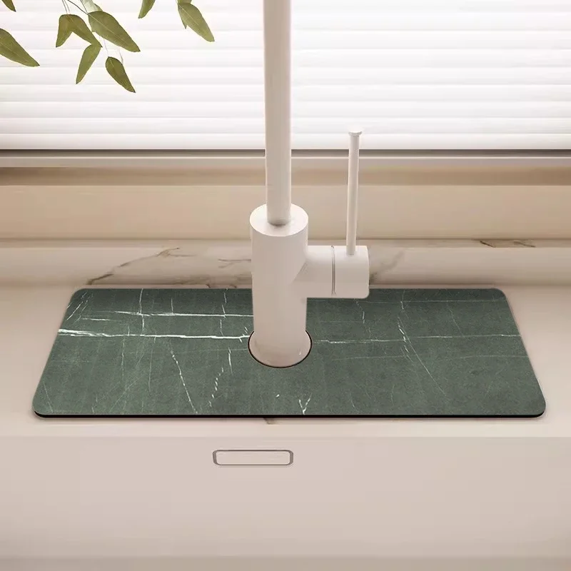 VIKAMA Faucet Splash-Proof Pad Has a Hollow Design, Which Is Easy To Install And Suitable For Bathroom And Kitchen Sinks.