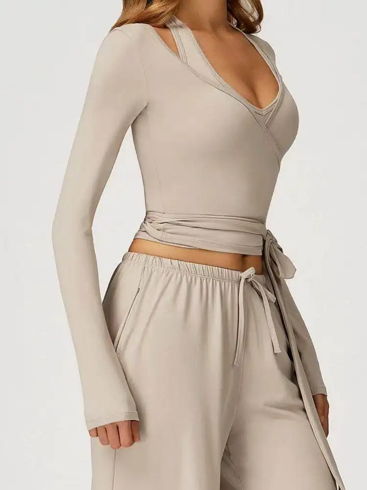 Yoga Top with Adjustable Straps, Slim-Fit Workout Wear, Long-Sleeved Dance Training Attire, Pilates Quick-Dry Activewear