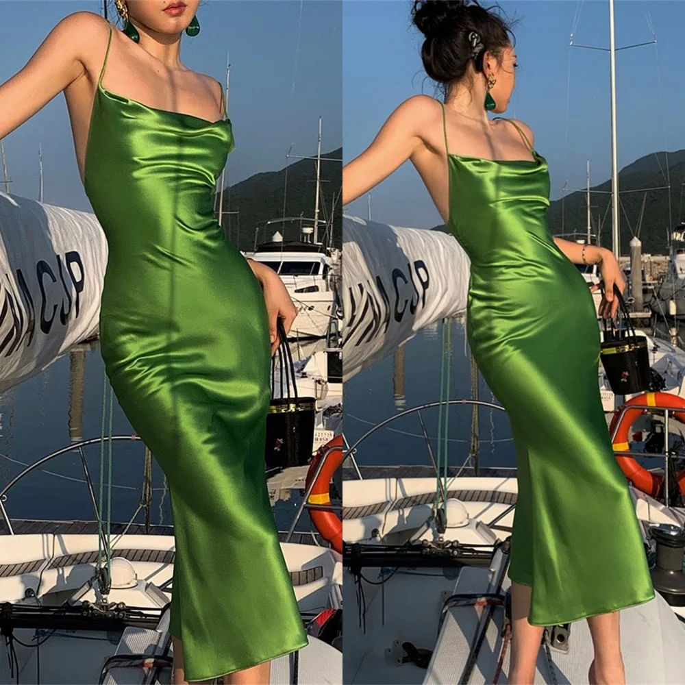 

Customized Modern Green Satin Evening Dresses Classic Halter Homecoming Dresses Temperament Backless Open Back Prom Dress