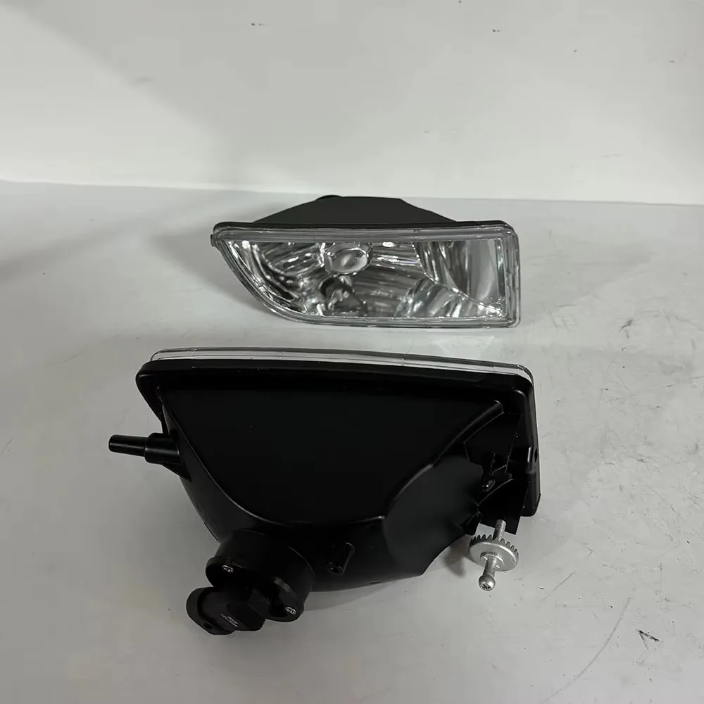 For Toyota Succeed Probox NCP55 Car Fog lightsFront Bumper 2000 2001 2002 2003 2004 2005 2pcs
