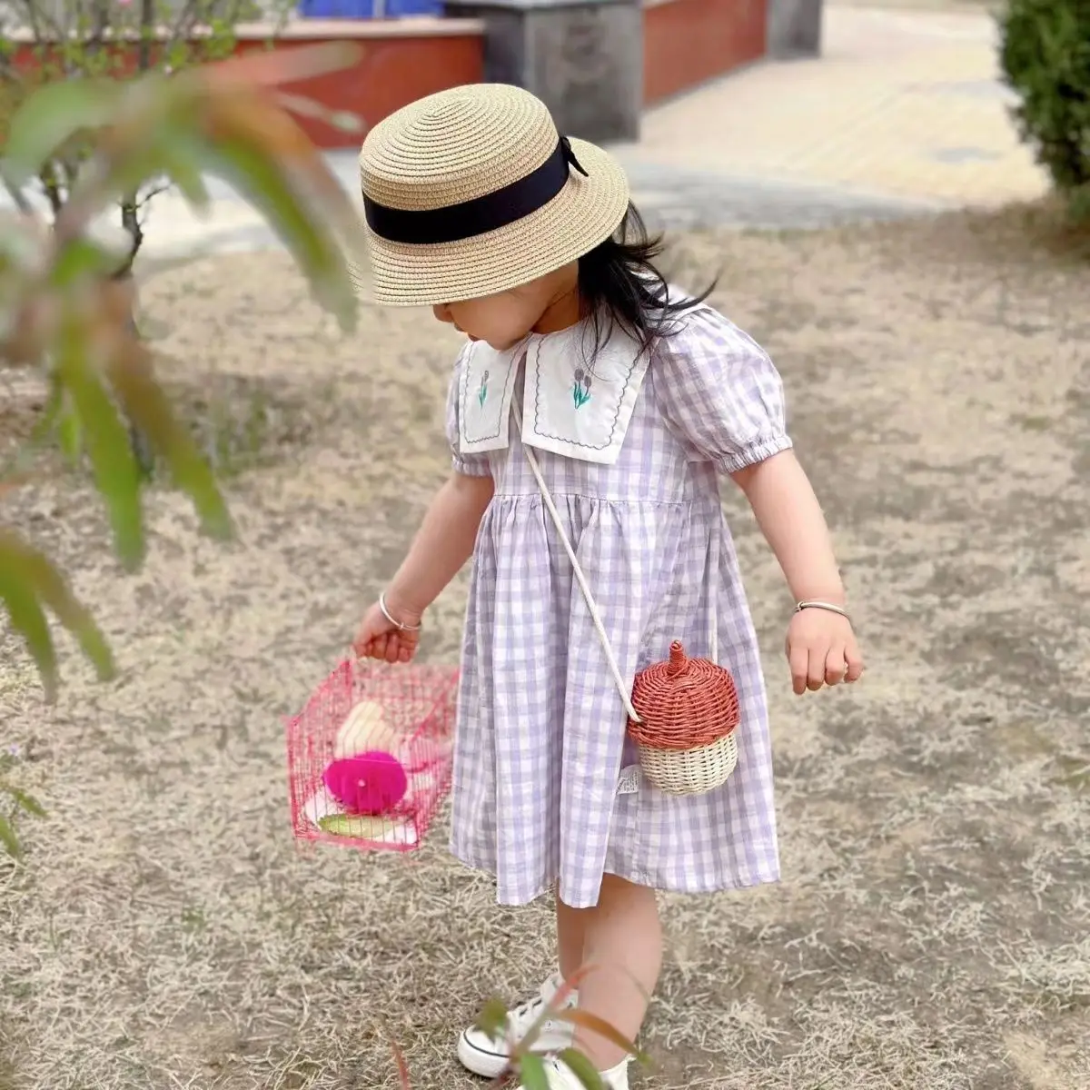 Little Girls Straw Purses and Handbags Cute Rattan Bucket Crossbody Bags for Kids Boys Small Coin Pouch Bag Toddler Wallet