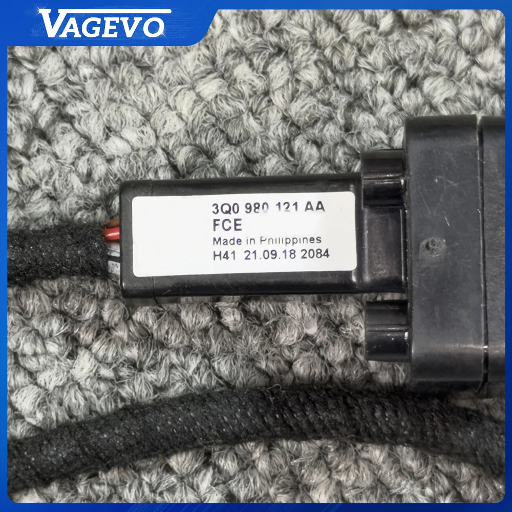 Rear View Camera Reversing Camera 3Q0980121AA For Seat Leon 5F Mk3 2017-2020  3Q0 980 121AA