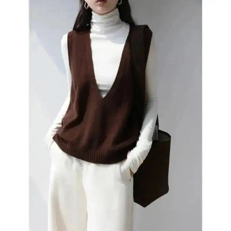 100% Wool Seamless Sweater Vest,Women Autumn Winter V-Neck Loose Sleeveless Knitted Tops