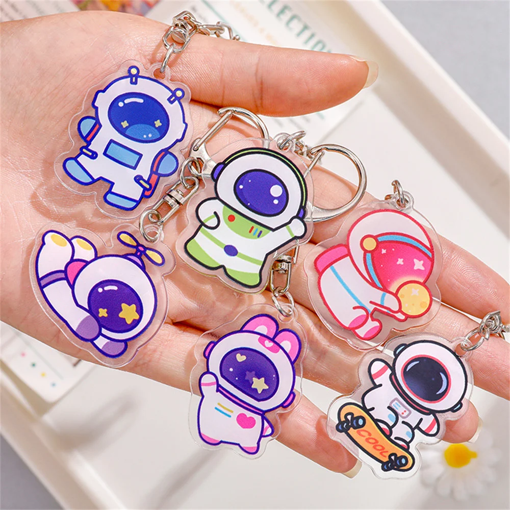 Cartoon Astronaut Acrylic Keychain Colourful Moving Liquid Quicksand Drift Bottle Keyring for Women Couple Bag Charm Key Chains