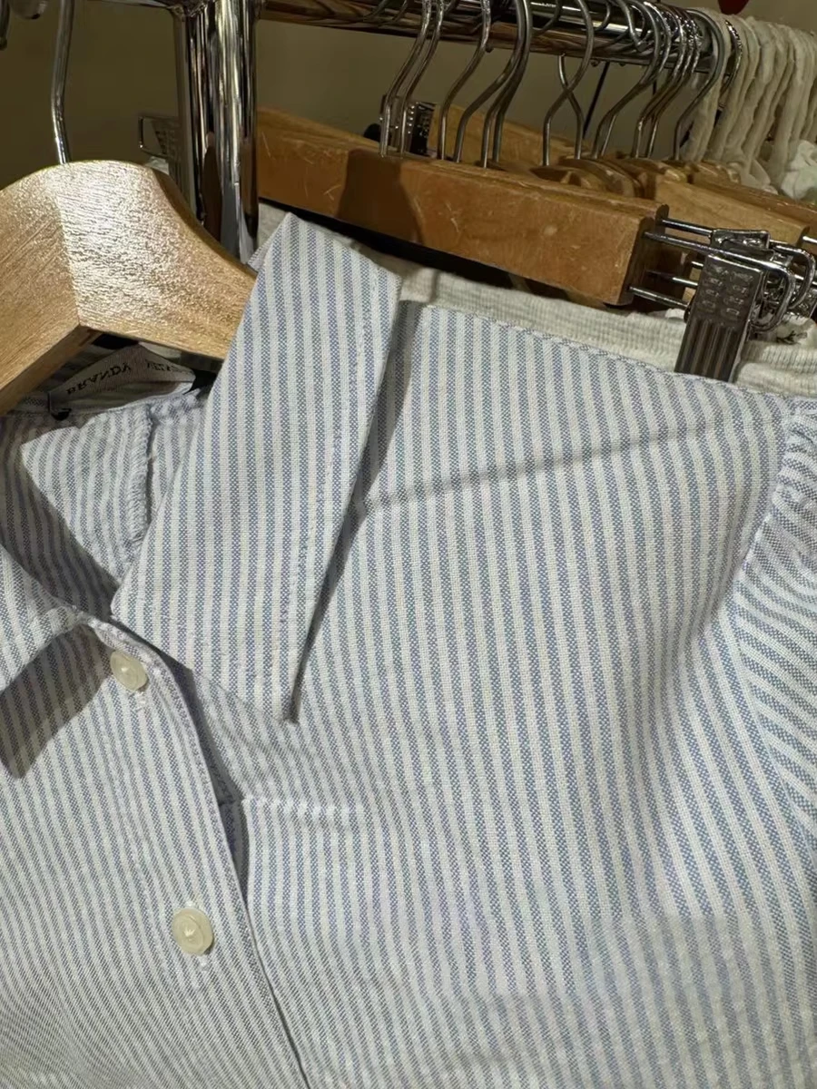 بلوزة نسائية صيفية مخططة باللون الأزرق الحلو ملابس خروج غير رسمية بأكمام قصيرة تي شيرت لطيف على طراز Preppy تي شيرت Y2K جديد