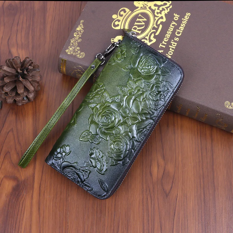2026 Cowhide Retro Style Long Women's Clutch Bag Multi Card Slot Embossed Colored Zipper Bag Breathable and Antibacterial