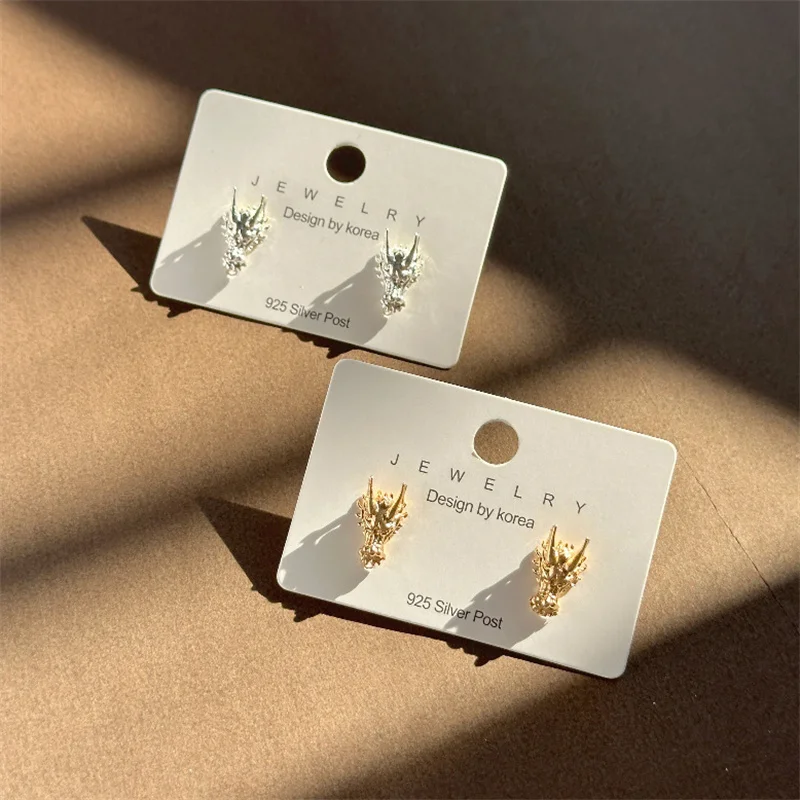 Boucles d'oreilles tête de dragon en métal punk pour femmes et filles, boucles d'oreilles Zodiac Dragon, accessoires de bijoux, cadeaux de luxe, mode simple, 1 paire