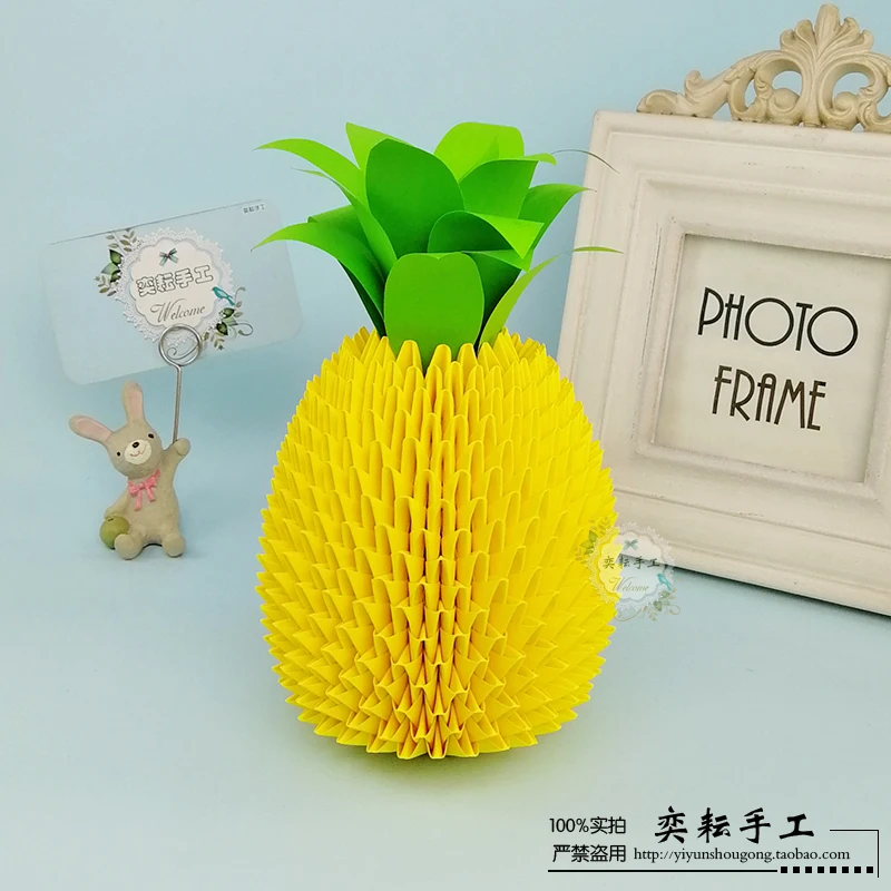 

Creative Parent-Child Extracurricular Manual Homework Entries Pineapple Pineapple Triangle Insert Handmade Origami Material