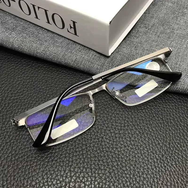 Quadratische Metallrahmen-Lesebrille für Herren, Anti-Blaulicht, Vintage-Stil, Business-Hyperopie-Brille, Herren-Lesebrille +125+175 – Detail 3