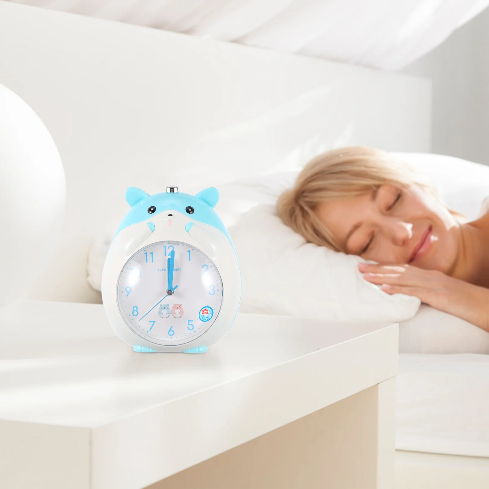

Cartoon Hamster Alarm Clock for Kids Light Function Children's Wake Up Clock Desktop Bedside Time Learning Device