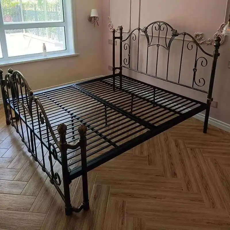 Salon Simple Double Bed Waterproof Cheap Replica Metal Sleeping Queen Beds Bedroom Modern Aesthetic Muebles Unique Furniture