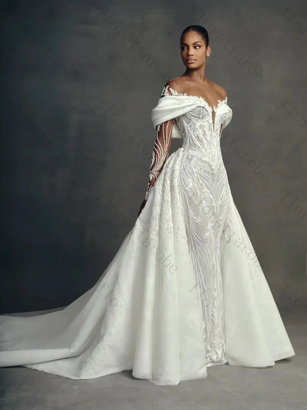Customized Luxury Embroidery Mermaid Wedding Dresses Modern Removable Train 2 In 1 Lace Bride Gown Customize elegant women dress