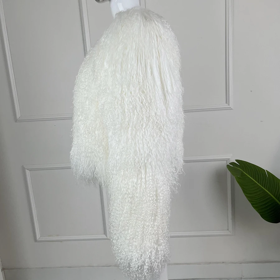 Short White Fur Coat Mongolian Sheep Jackets Genuine Fur Coat For Women Fashion Best Seller Natural Mongolian Fur