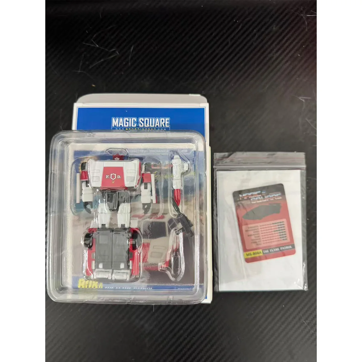En Stock, transformación cuadrada mágica, juguetes MS-B08A, la patrulla de llama, MSB08A, Mini figura de acción a escala, juguete de deformación