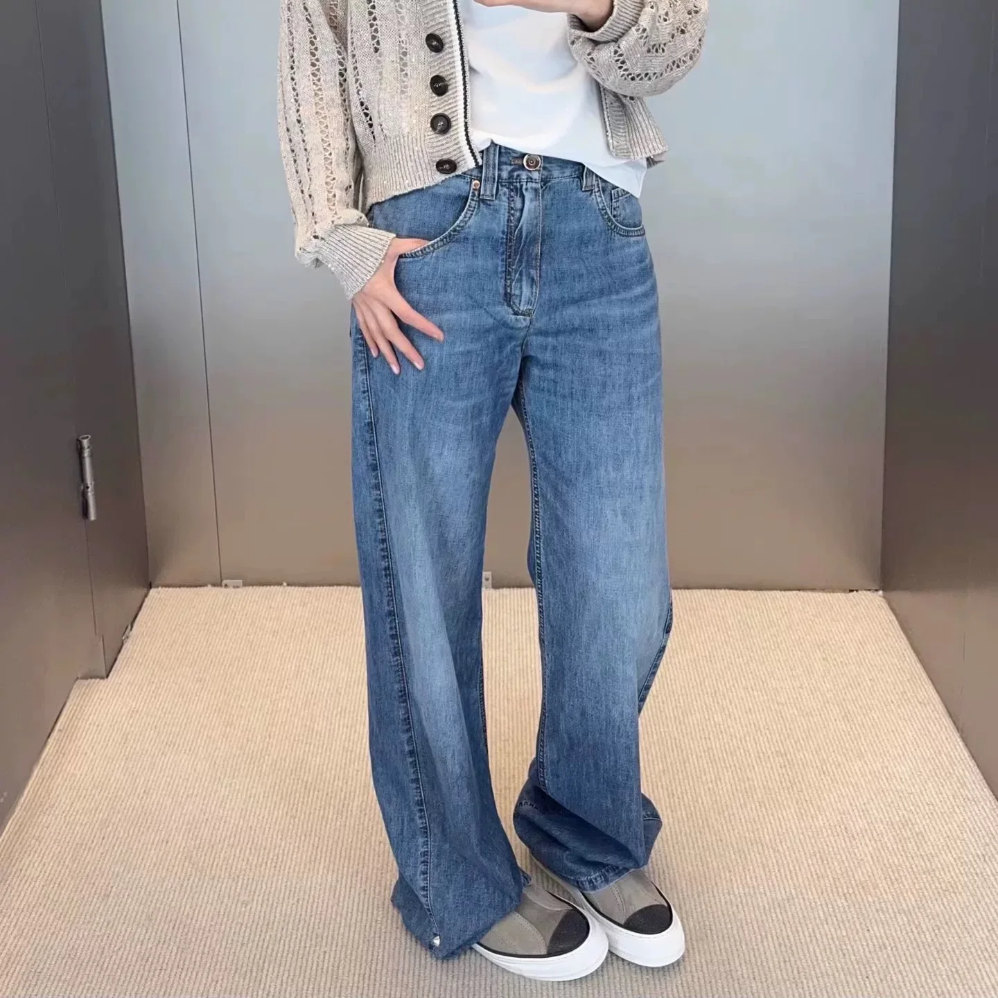 Jeans da donna a vita alta pantaloni larghi in denim a gamba dritta
