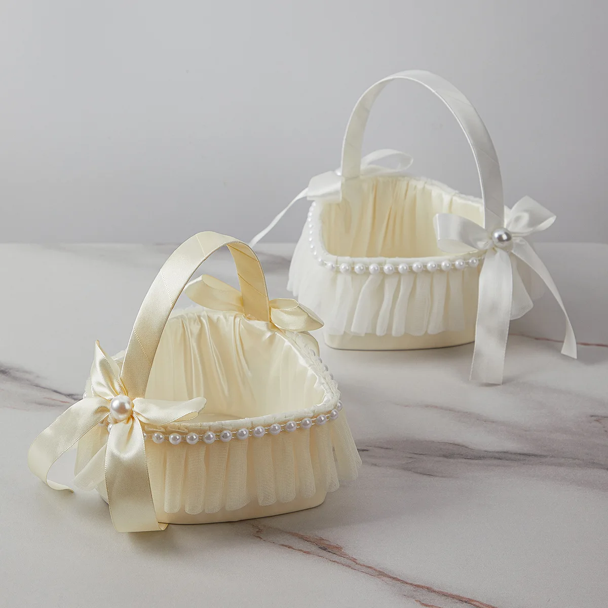 

Wedding Flower Girl Basket Love Lace Flower Basket Bride Wedding Hand-held Pearl Flower Basket Bridesmaid Candy Gift Basket