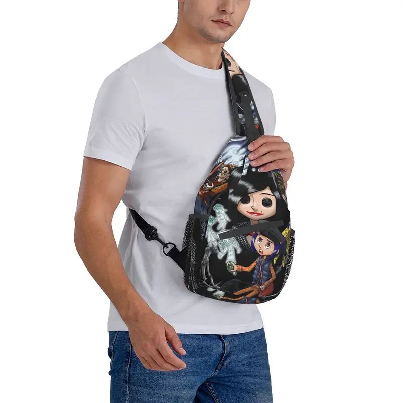 Personalizzato Halloween Horror Film Coraline Sling Bag uomo Cool spalla petto Crossbody zaino viaggio escursionismo Daypack