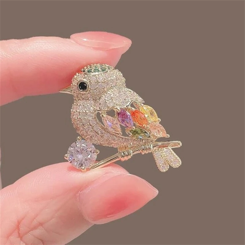 Magpie Bird Brooch High Grade Japanese Lovely Personality Color Pin Corsage Accessories