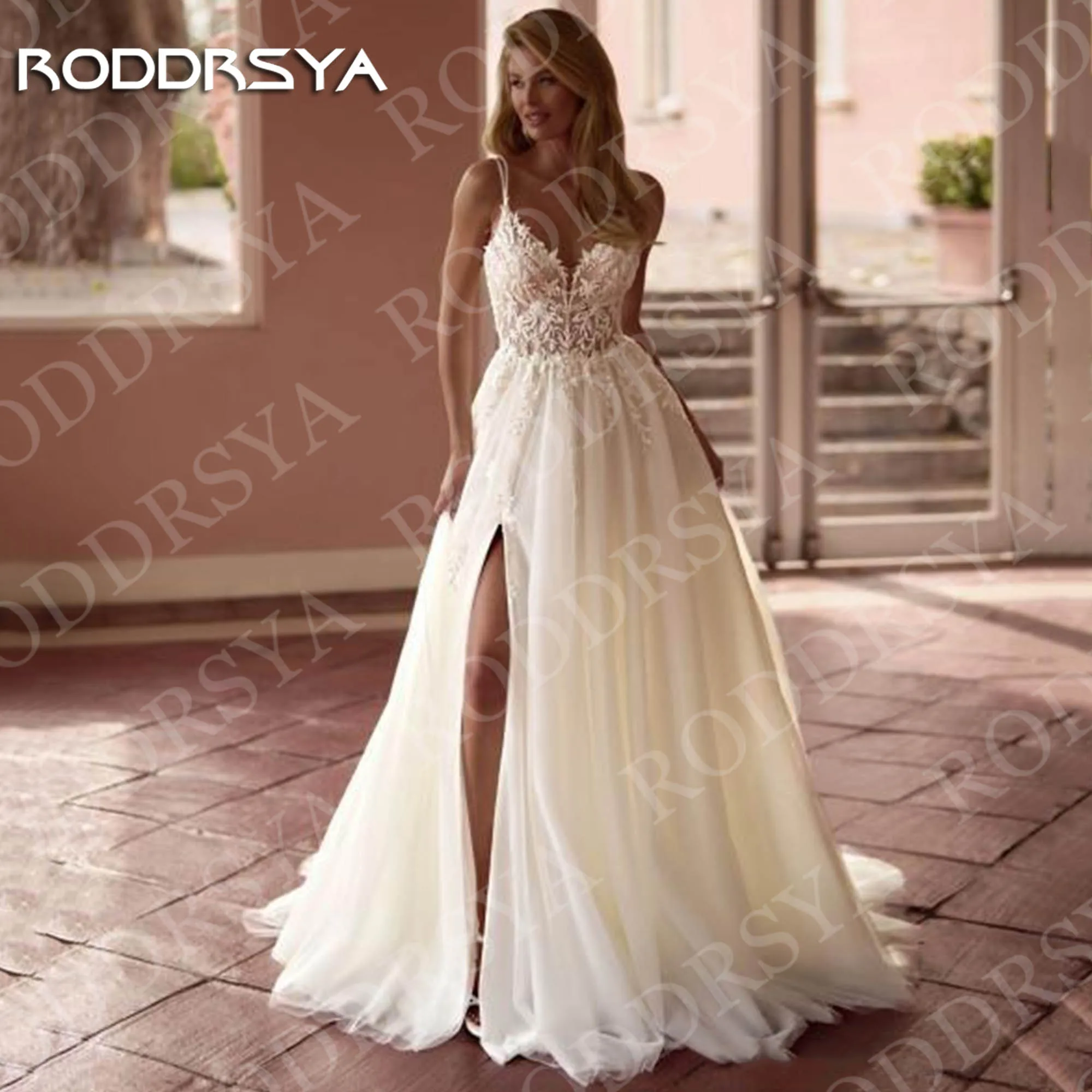 

RODDRSYA Boho V Neck Wedding Dresses Spaghetti Straps Appliques robe de mariée Tulle High Slit Bridal Dress A Line Customized