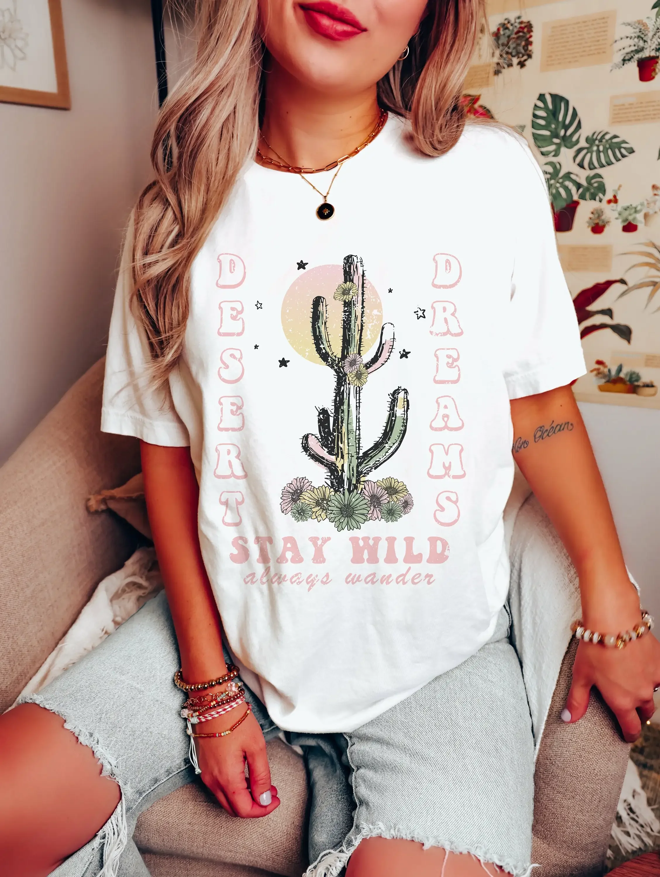 Desert Dreams Stay Wild Always Wander T-shirt Randonnée Western