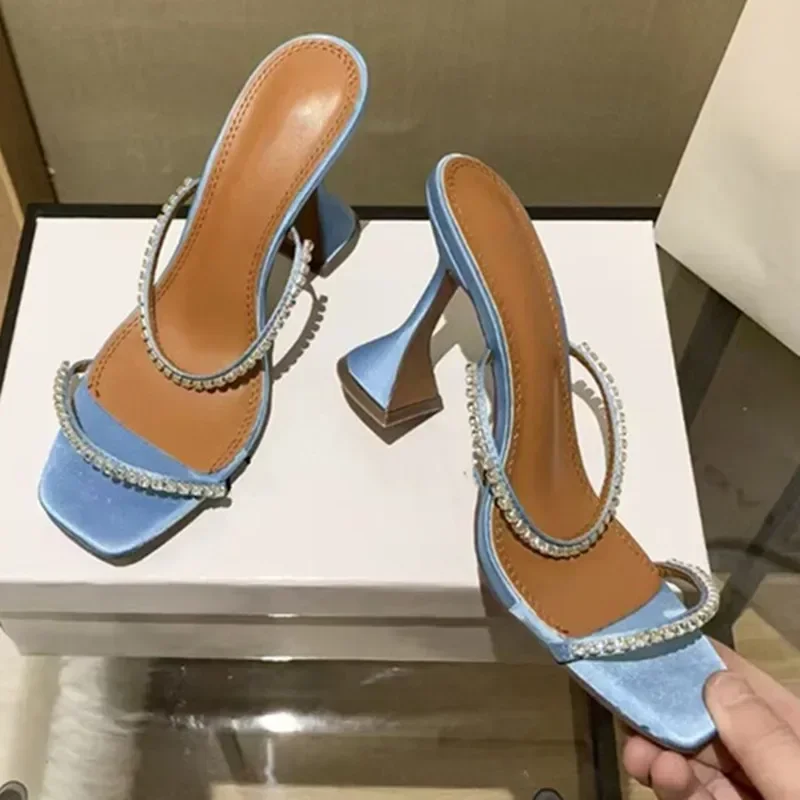 Женские сандалии Европа и Америка, новая летняя мода, чашка вина, высокий каблук, водная цепочка с бриллиантами, банкетные однотонные тапочки с открытым носком