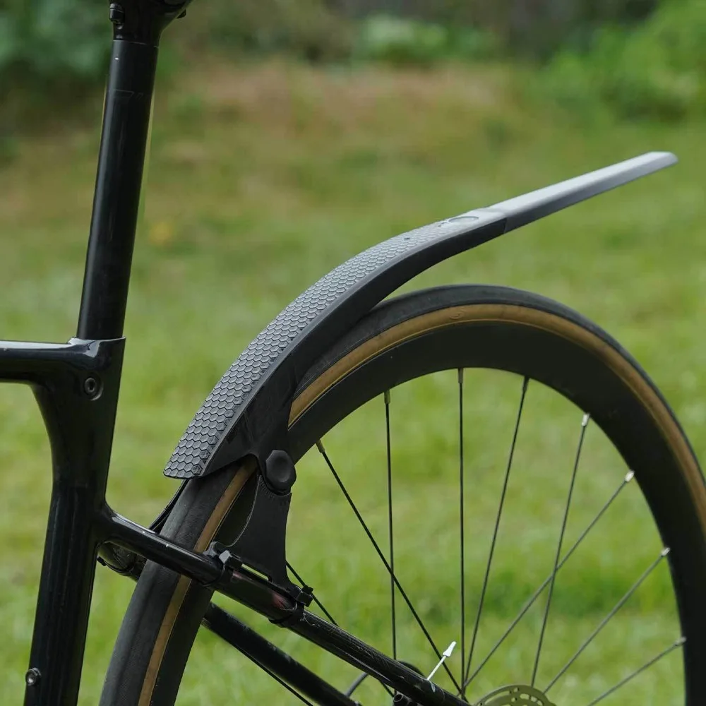 

PC Nylon Road Bike Mudguard Lightweight Extended Bike Mud Guard Quick Release Adjustable Cycling Mud Guard Gravel and City Bikes